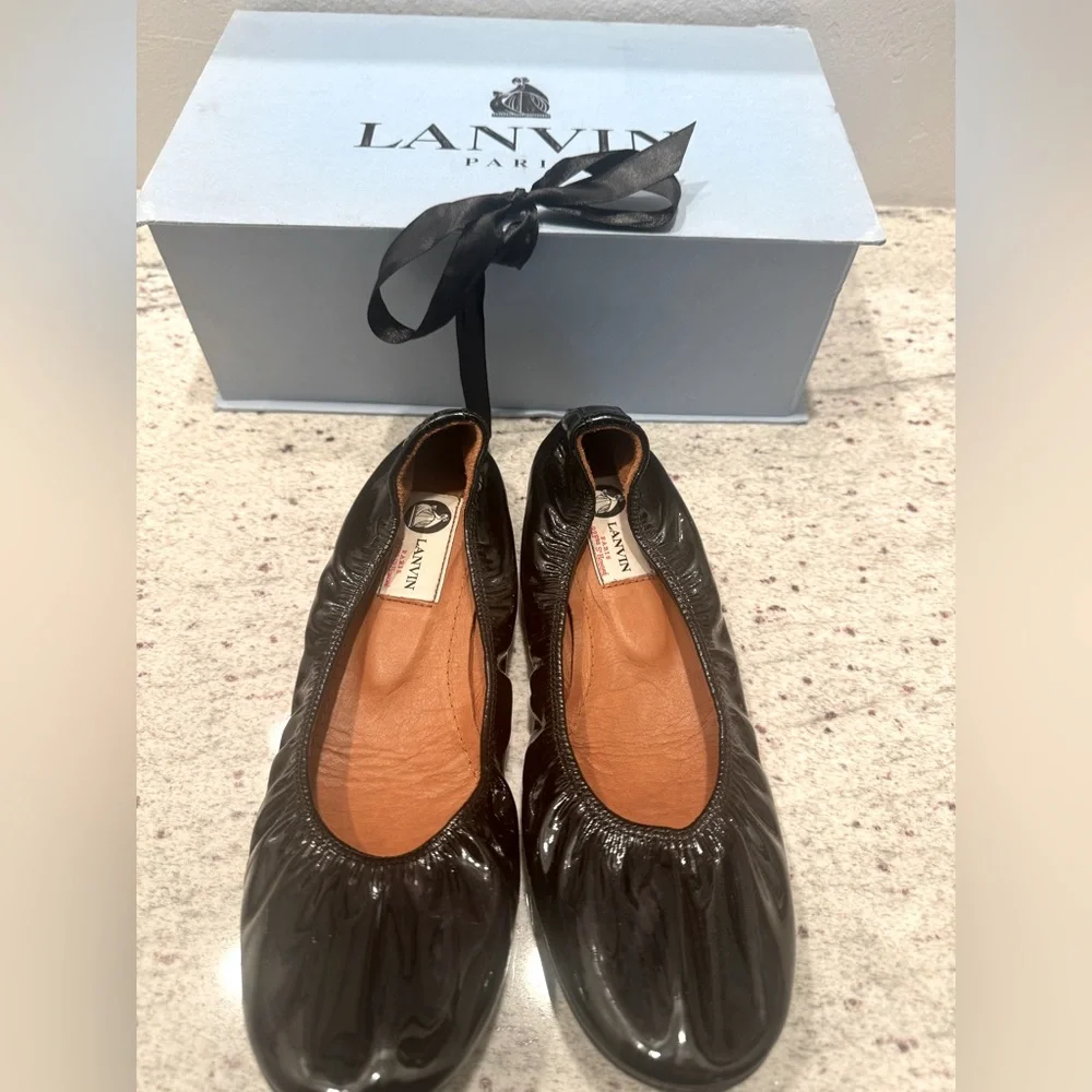 Lanvin patent leather ballet flat sz 40 - Picture 1 of 5